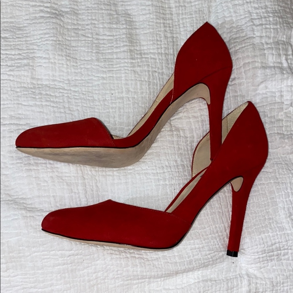 Dee Keller red suede hills